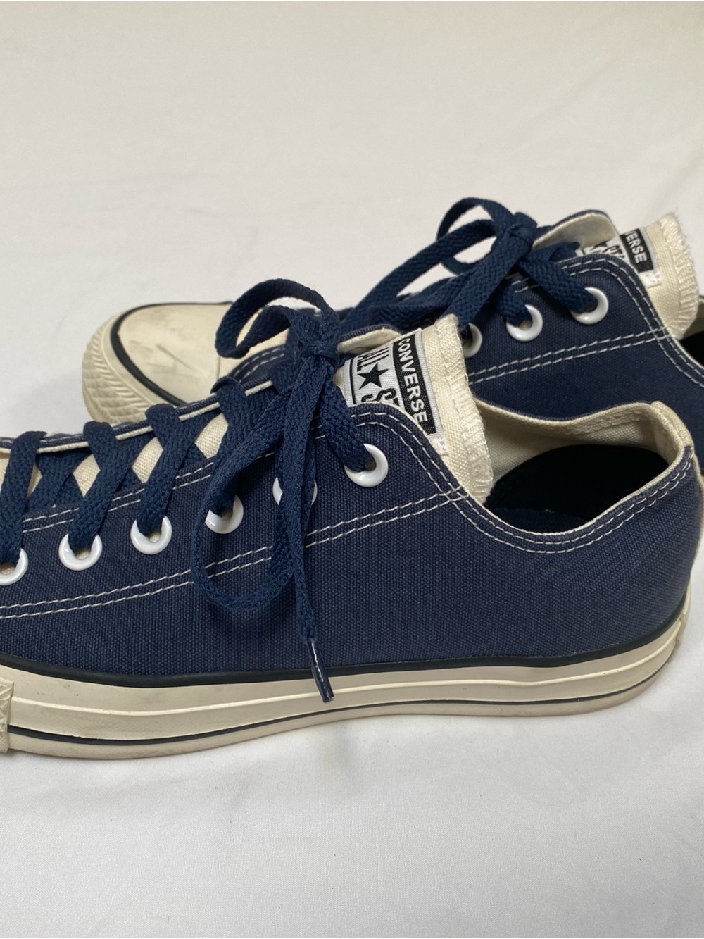 Converse Low Top Sneakers in Navy and White
